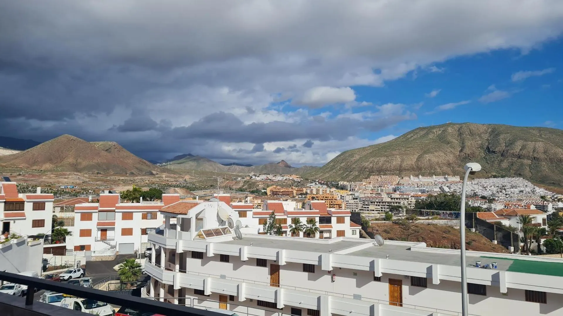 Colina Del Sur- South Hill Apartment Arona