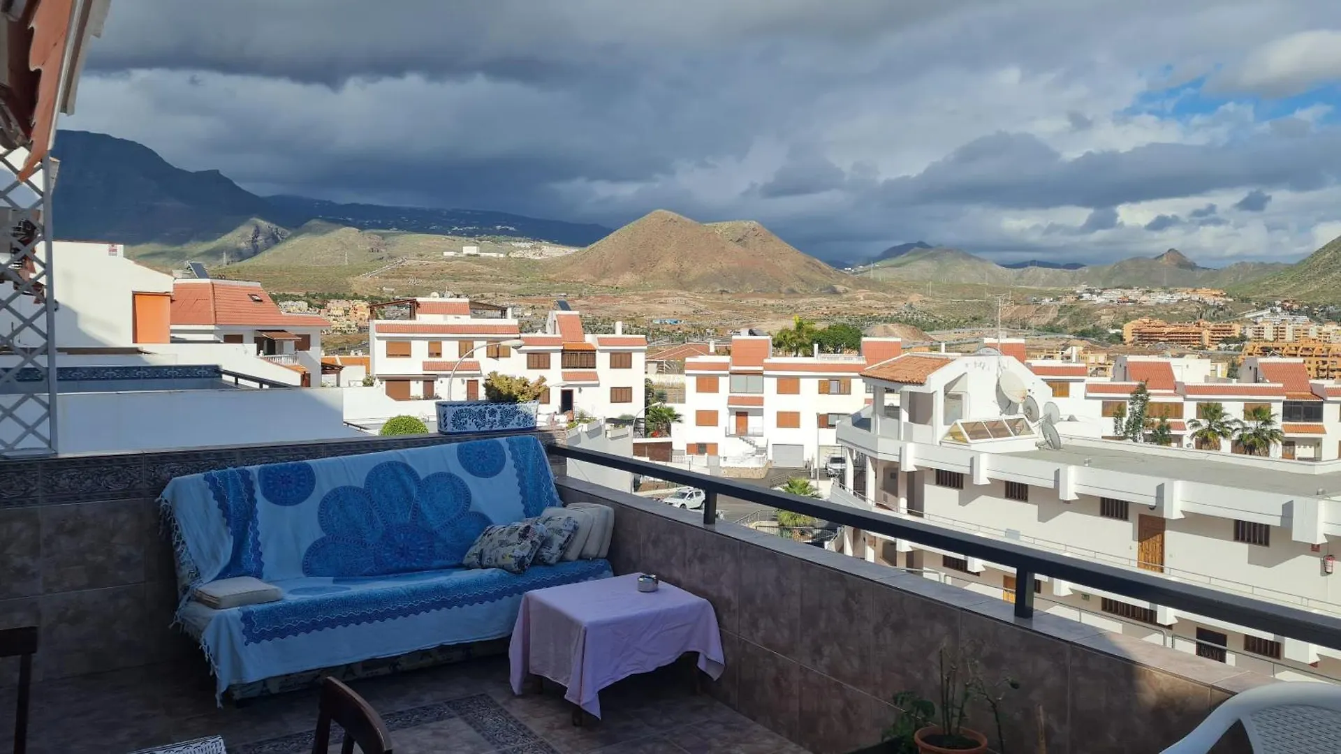 Colina Del Sur- South Hill Apartment Arona